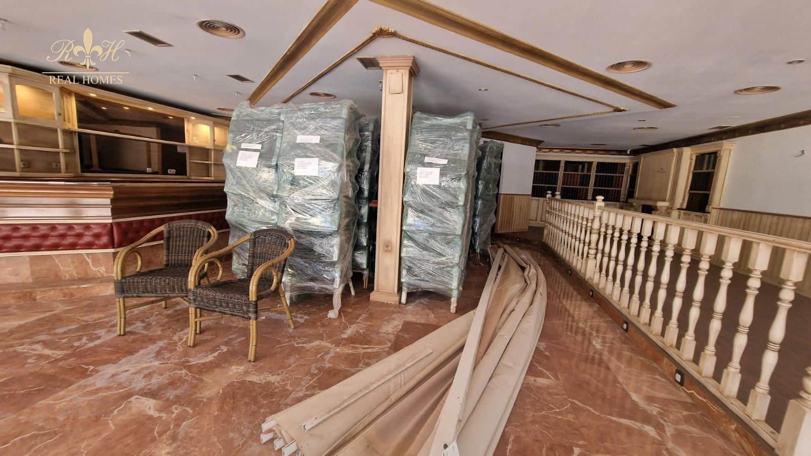 Erhverv til salg i Benidorm - € 435.000 (Ref: 8441042)