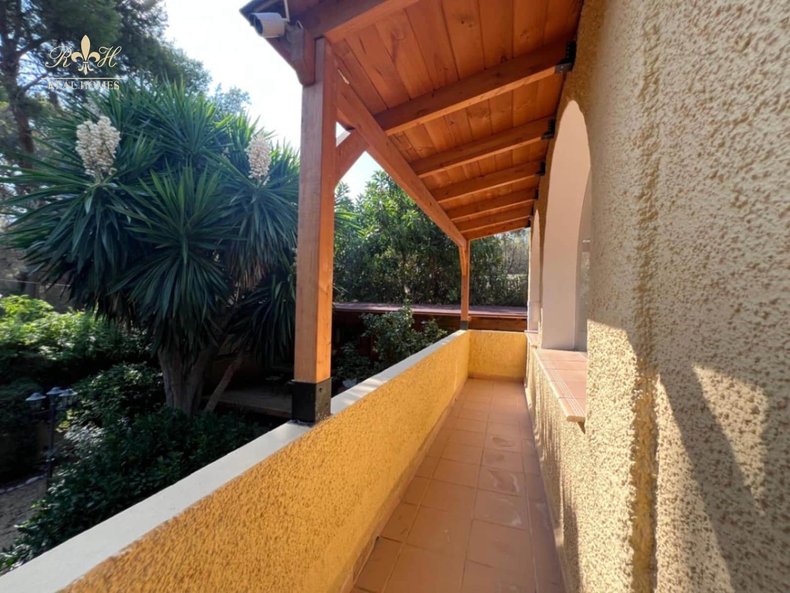 Villa/Maison de 4 chambres à louer à Albir avec piscine garage - 3 500 € (Ref: 8489480)