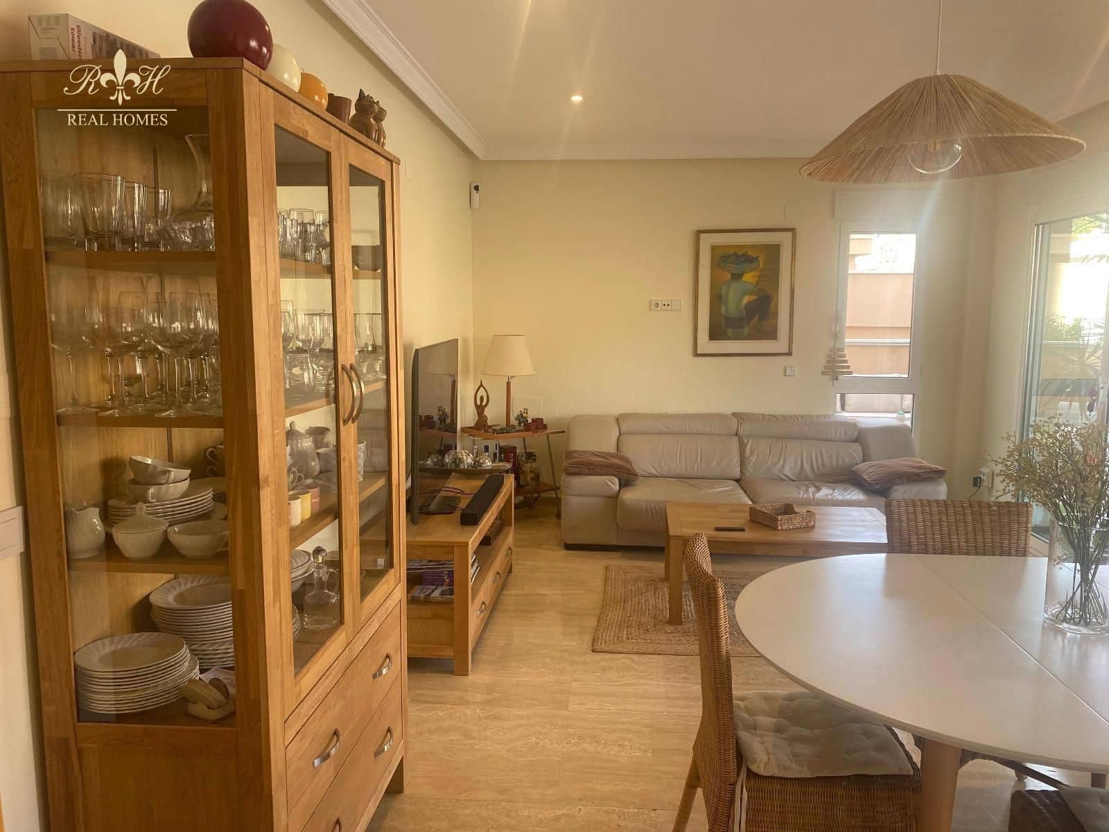 2 quarto Apartamento para arrendar em Albir com piscina - 1 500 € (Ref: 8499174)