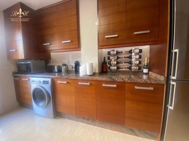 2 bedroom Flat for rent in Albir, Alfaz del Pi / L'Alfàs del Pi with pool - € 1,500 (Ref: 8499174)