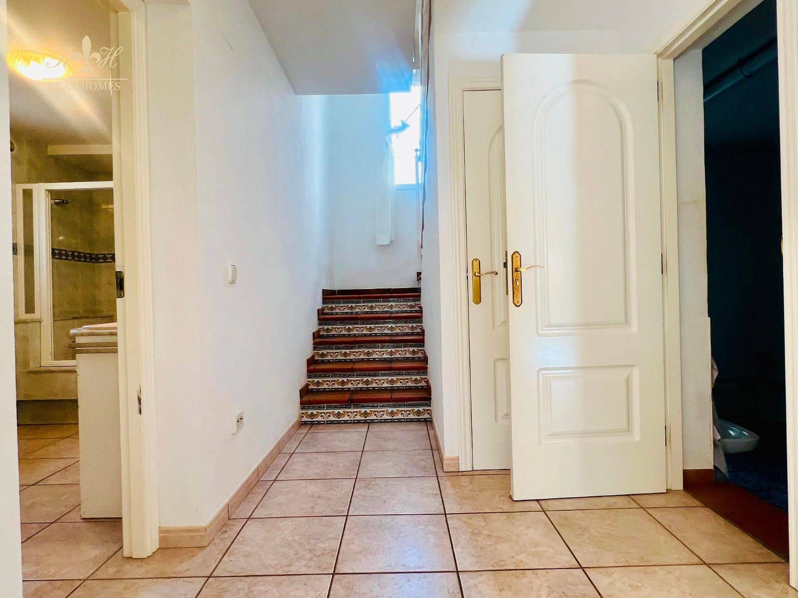 3 makuuhuone Huvila myytävänä paikassa Albir mukana uima-altaan 
autotalli - 479 000 € (Ref: 8566862)