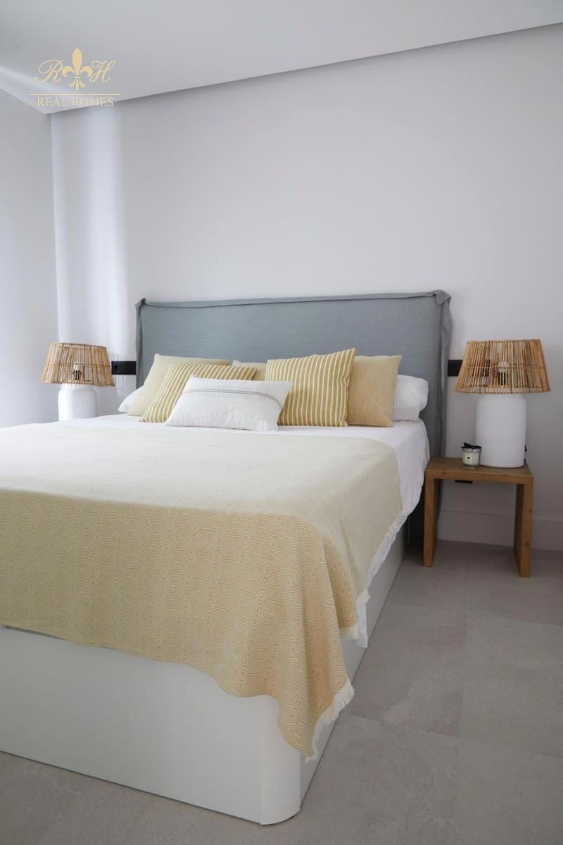 3 sypialnia Willa do wynajęcia w Albir z basenem garażem - 3 600 € (Ref: 8573621)