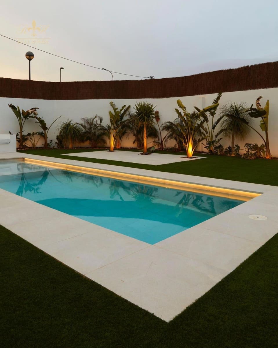 3 sypialnia Willa do wynajęcia w Albir z basenem garażem - 3 600 € (Ref: 8573621)