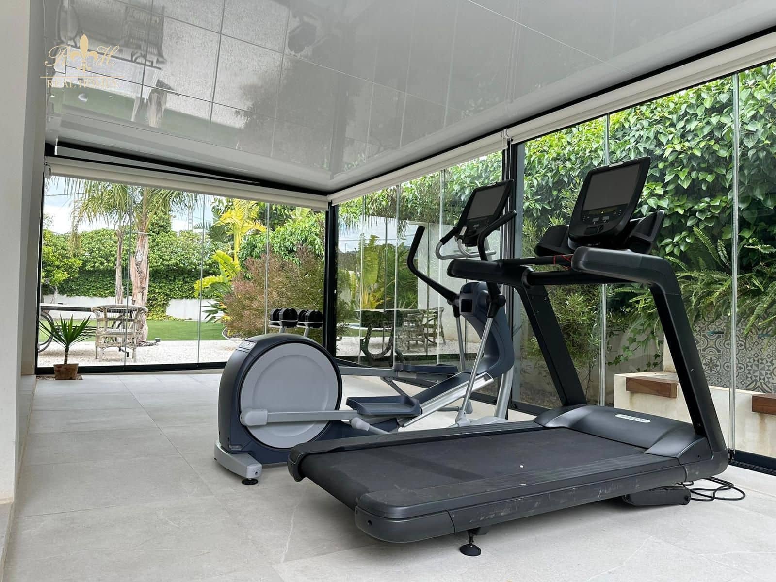 3 sypialnia Willa do wynajęcia w Albir z basenem garażem - 3 600 € (Ref: 8573621)