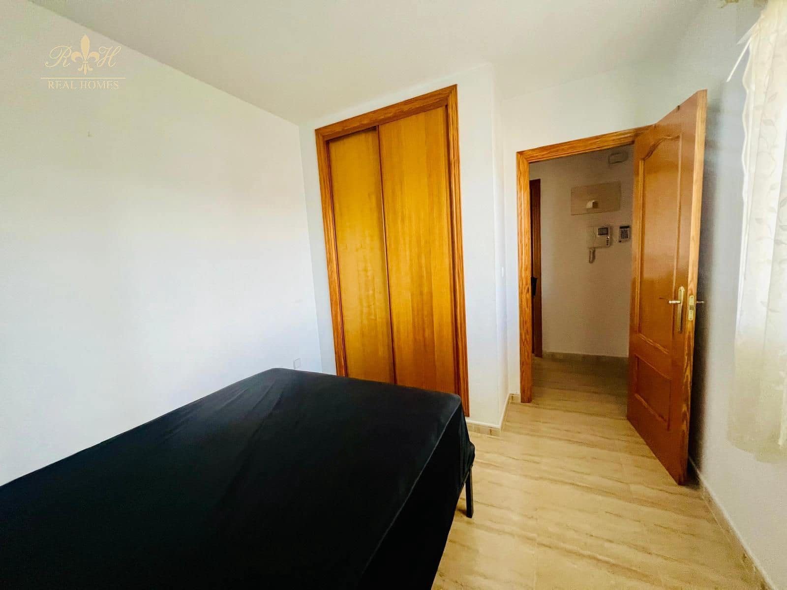 2 bedroom Flat for sale in Albir with pool - € 275,000 (Ref: 8575803)