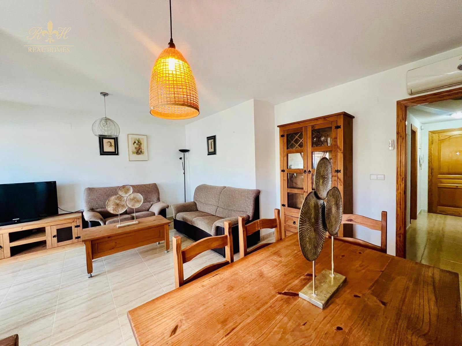 2 bedroom Flat for sale in Albir with pool - € 275,000 (Ref: 8575803)