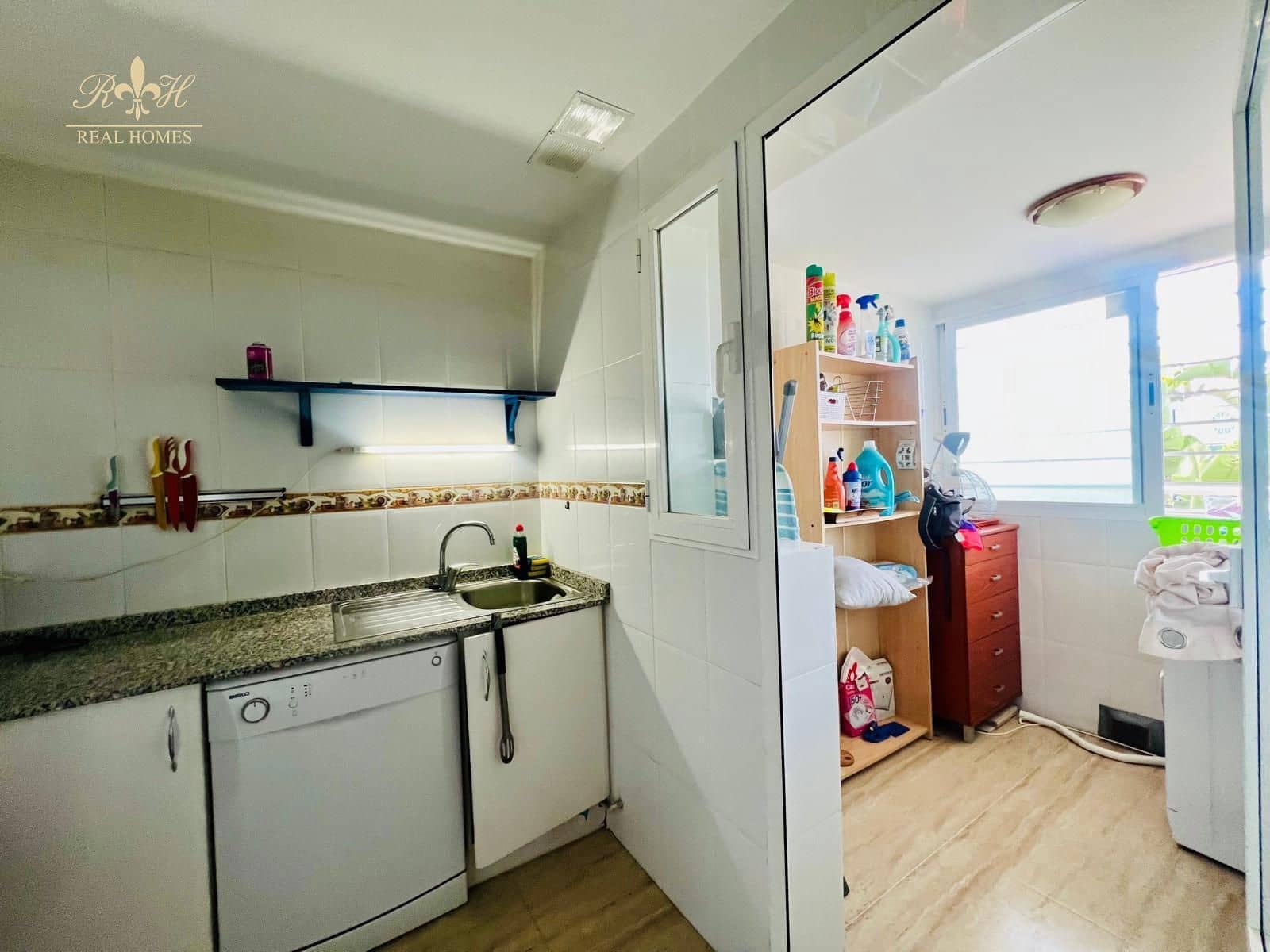 2 bedroom Flat for sale in Albir with pool - € 275,000 (Ref: 8575803)