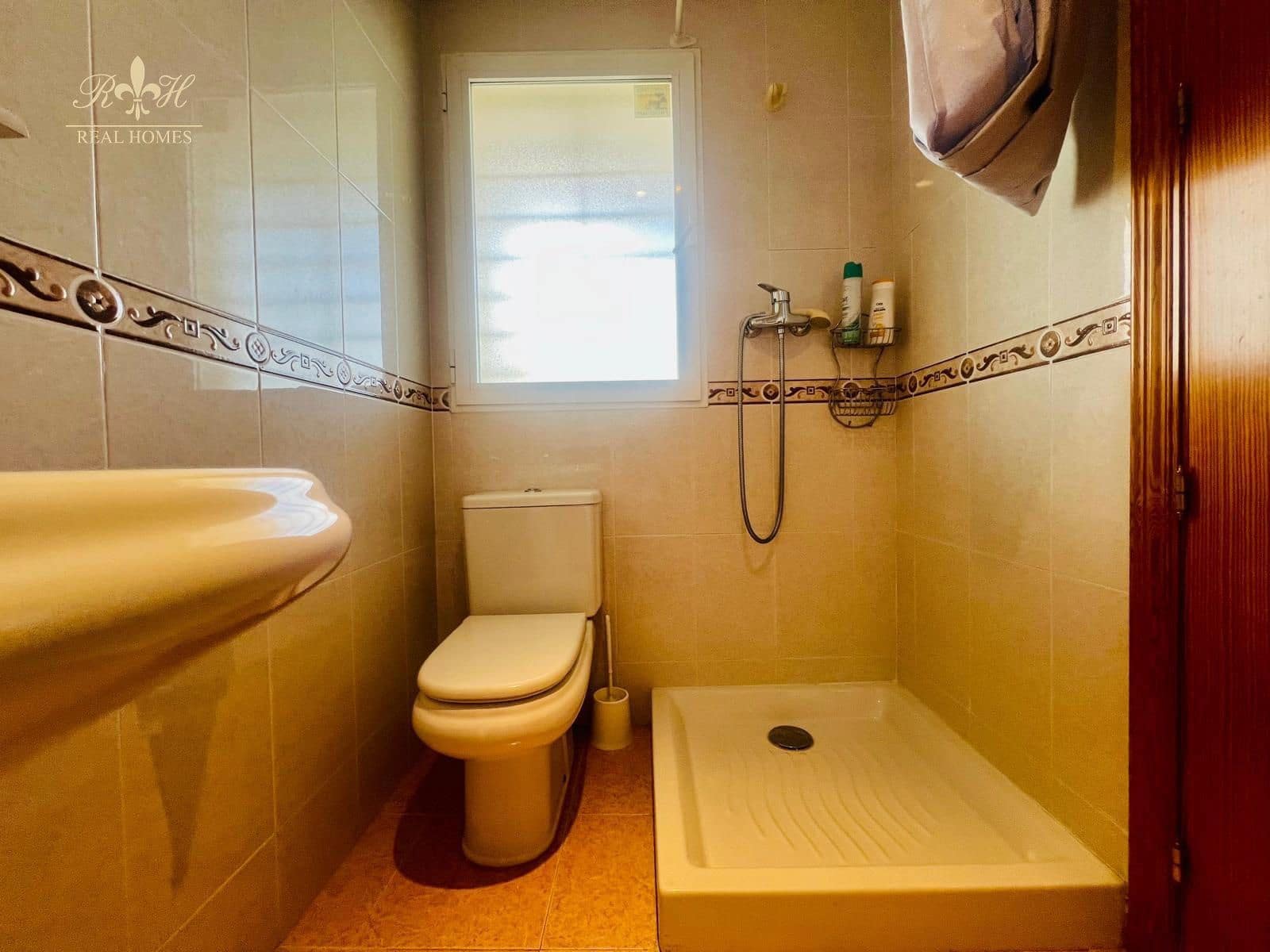 2 bedroom Flat for sale in Albir with pool - € 275,000 (Ref: 8575803)