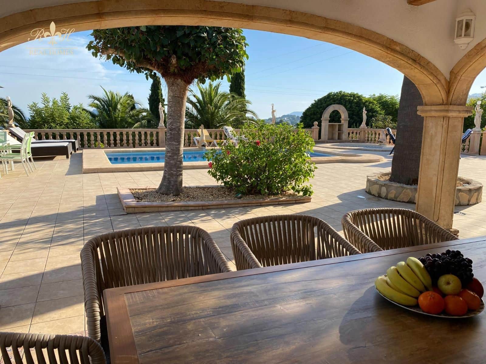 4 soverom Villa til salgs i Moraira med svømmebasseng garasje - € 1 190 000 (Ref: 8585559)