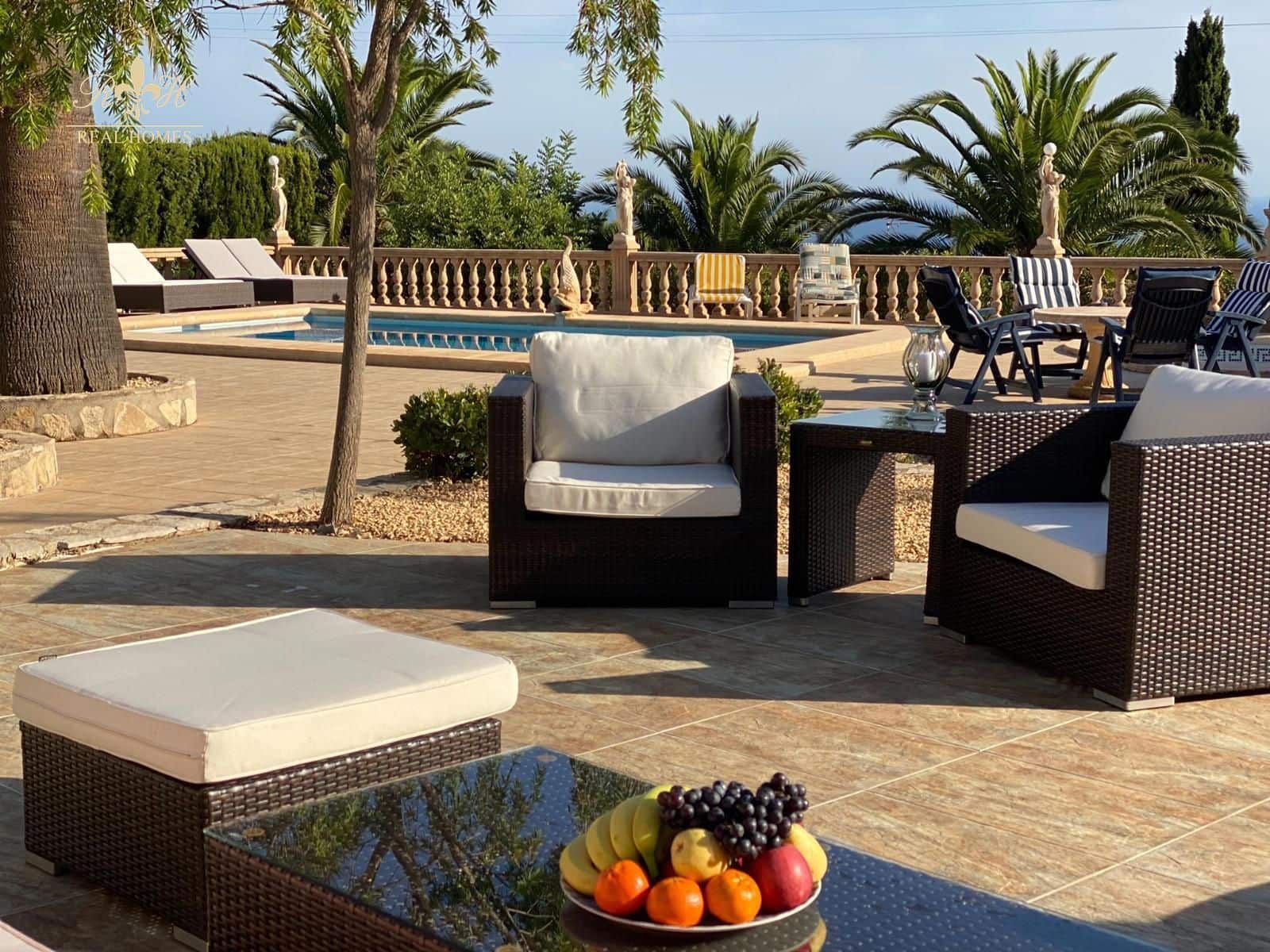 4 soverom Villa til salgs i Moraira med svømmebasseng garasje - € 1 190 000 (Ref: 8585559)