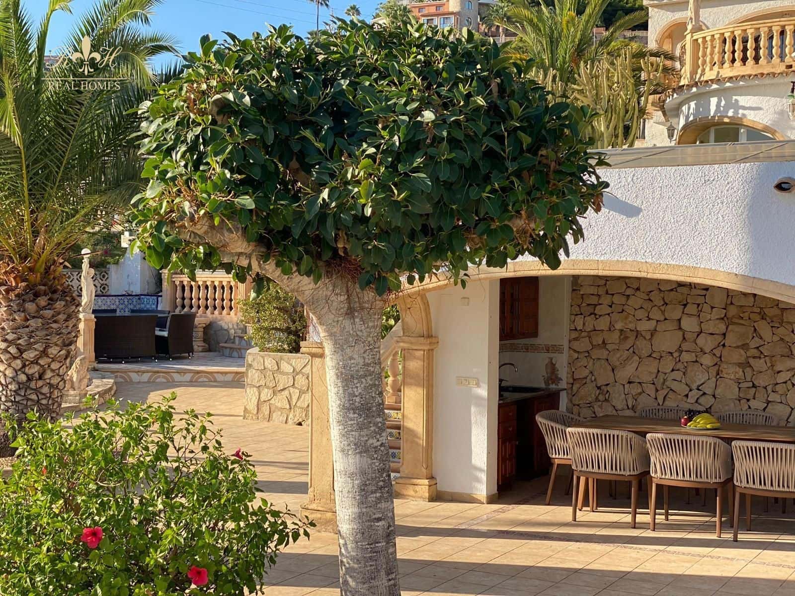 4 soverom Villa til salgs i Moraira med svømmebasseng garasje - € 1 190 000 (Ref: 8585559)