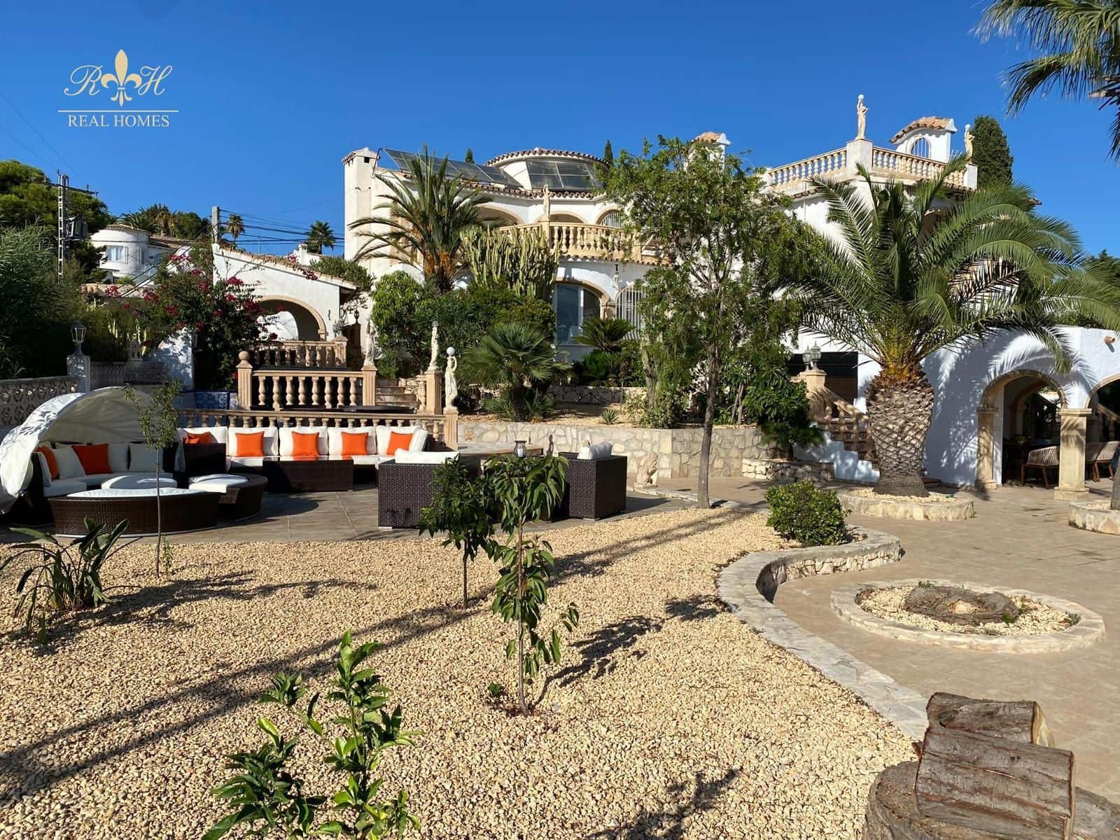 4 soverom Villa til salgs i Moraira med svømmebasseng garasje - € 1 190 000 (Ref: 8585559)