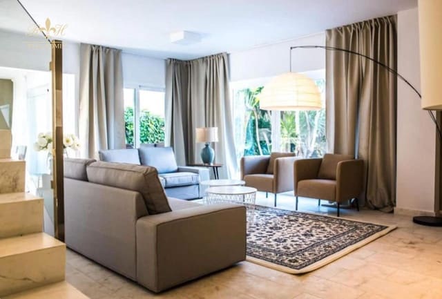 4 soverom Villa til salgs i Albir, Alfaz del Pi / L'Alfàs del Pi - € 950 000 (Ref: 8598767)