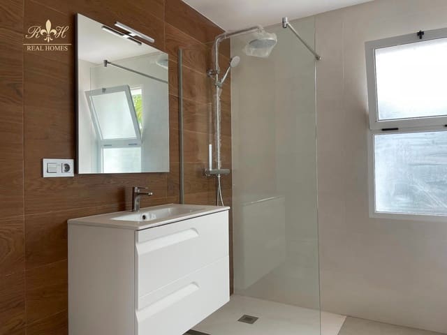 5 sypialnia Dom na sprzedaż w Albir, Alfaz del Pi / L'Alfàs del Pi z basenem - 795 000 € (Ref: 8634989)