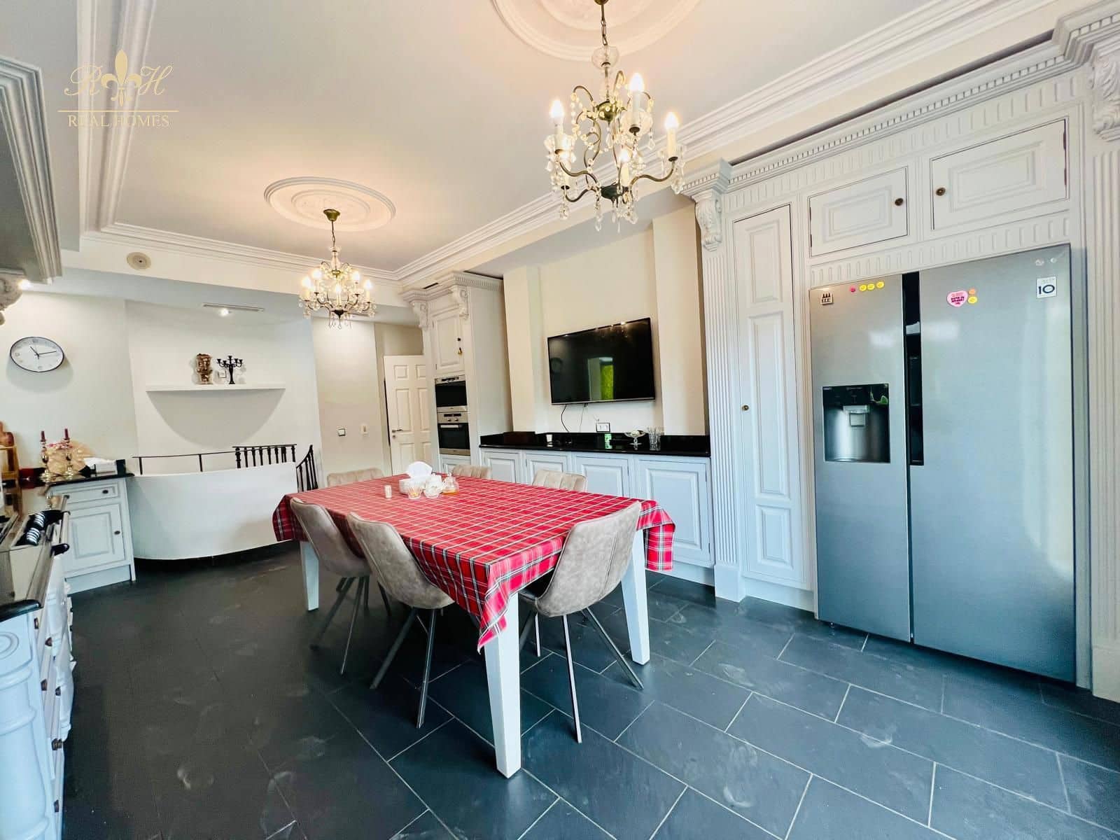 8 soveværelse Villa til leje i Altea med swimmingpool garage - € 10.000 (Ref: 8637860)