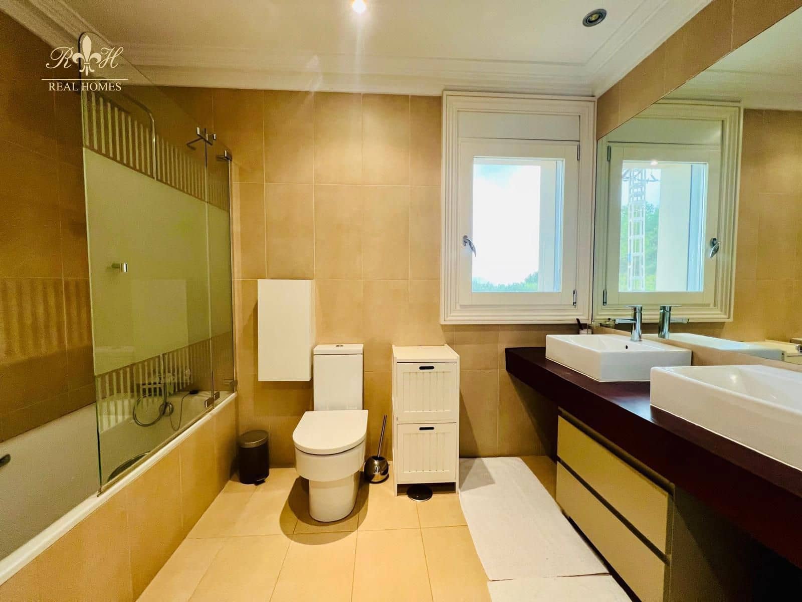 8 soveværelse Villa til leje i Altea med swimmingpool garage - € 10.000 (Ref: 8637860)