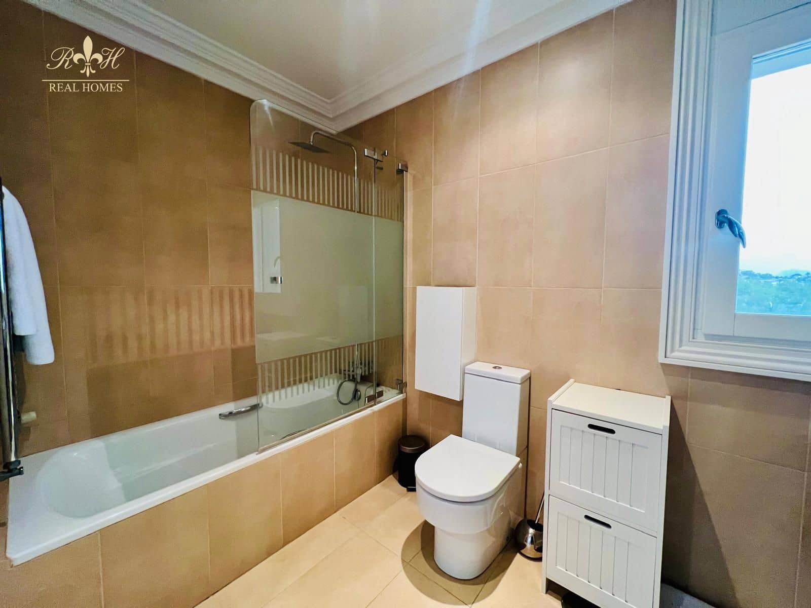 8 soveværelse Villa til leje i Altea med swimmingpool garage - € 10.000 (Ref: 8637860)