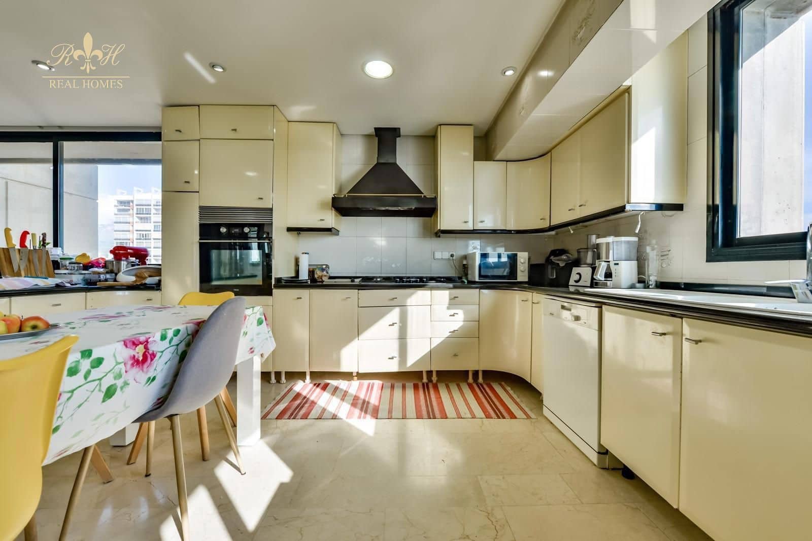 8 sovrum Takvåning till salu i Benidorm med pool garage - 2 500 000 € (Ref: 8664588)