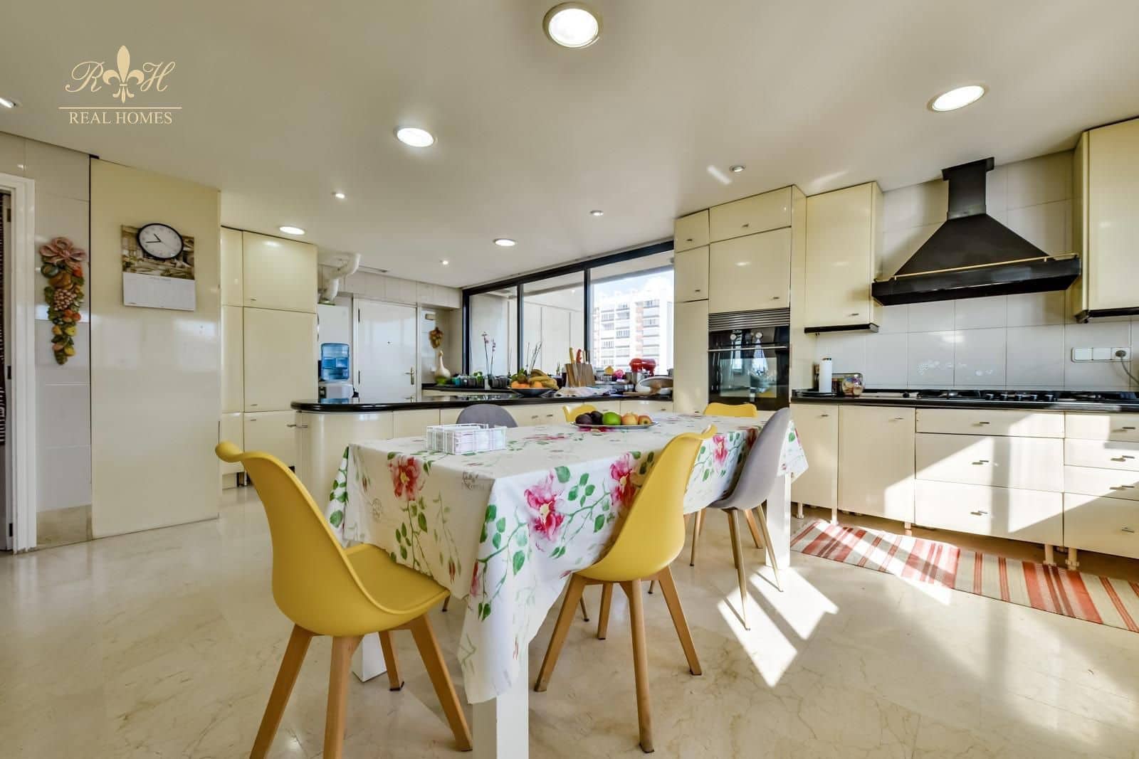 8 sovrum Takvåning till salu i Benidorm med pool garage - 2 500 000 € (Ref: 8664588)