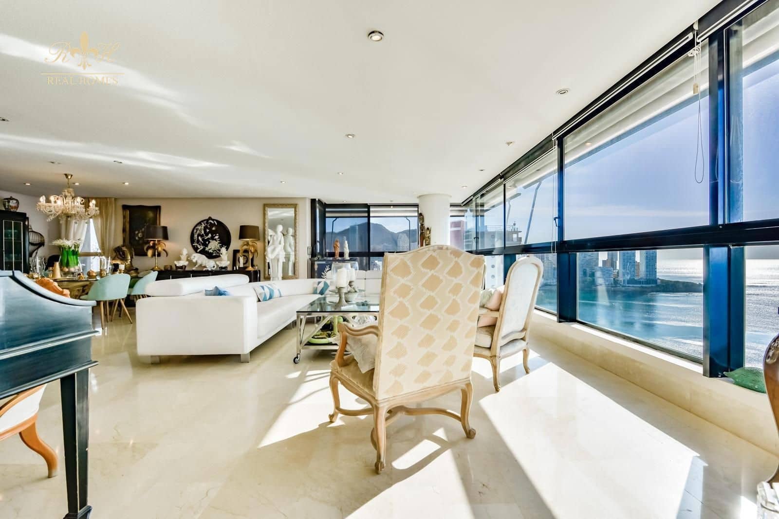 8 sovrum Takvåning till salu i Benidorm med pool garage - 2 500 000 € (Ref: 8664588)