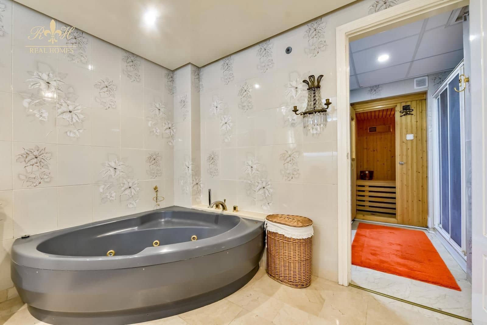 8 sovrum Takvåning till salu i Benidorm med pool garage - 2 500 000 € (Ref: 8664588)