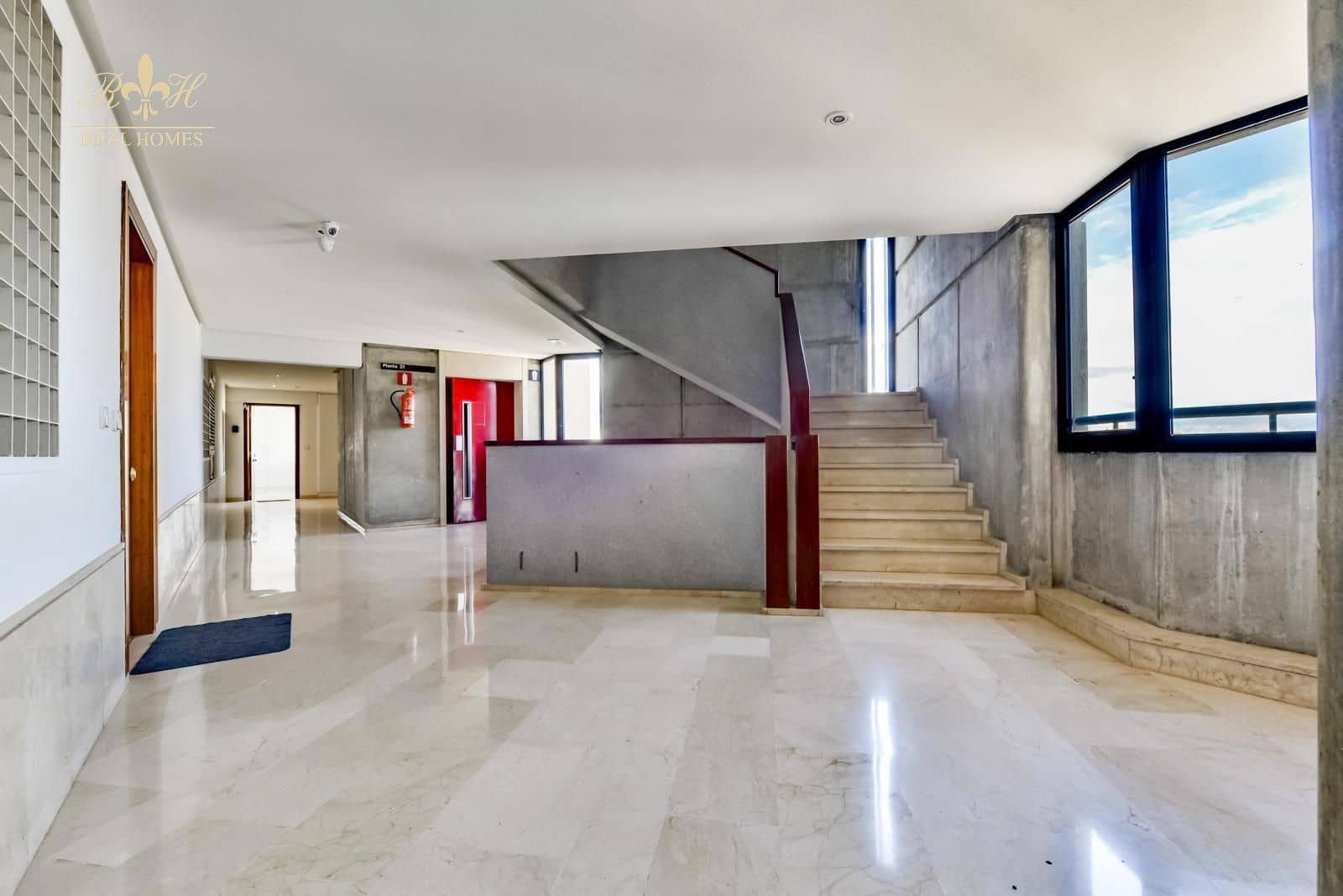 8 sovrum Takvåning till salu i Benidorm med pool garage - 2 500 000 € (Ref: 8664588)