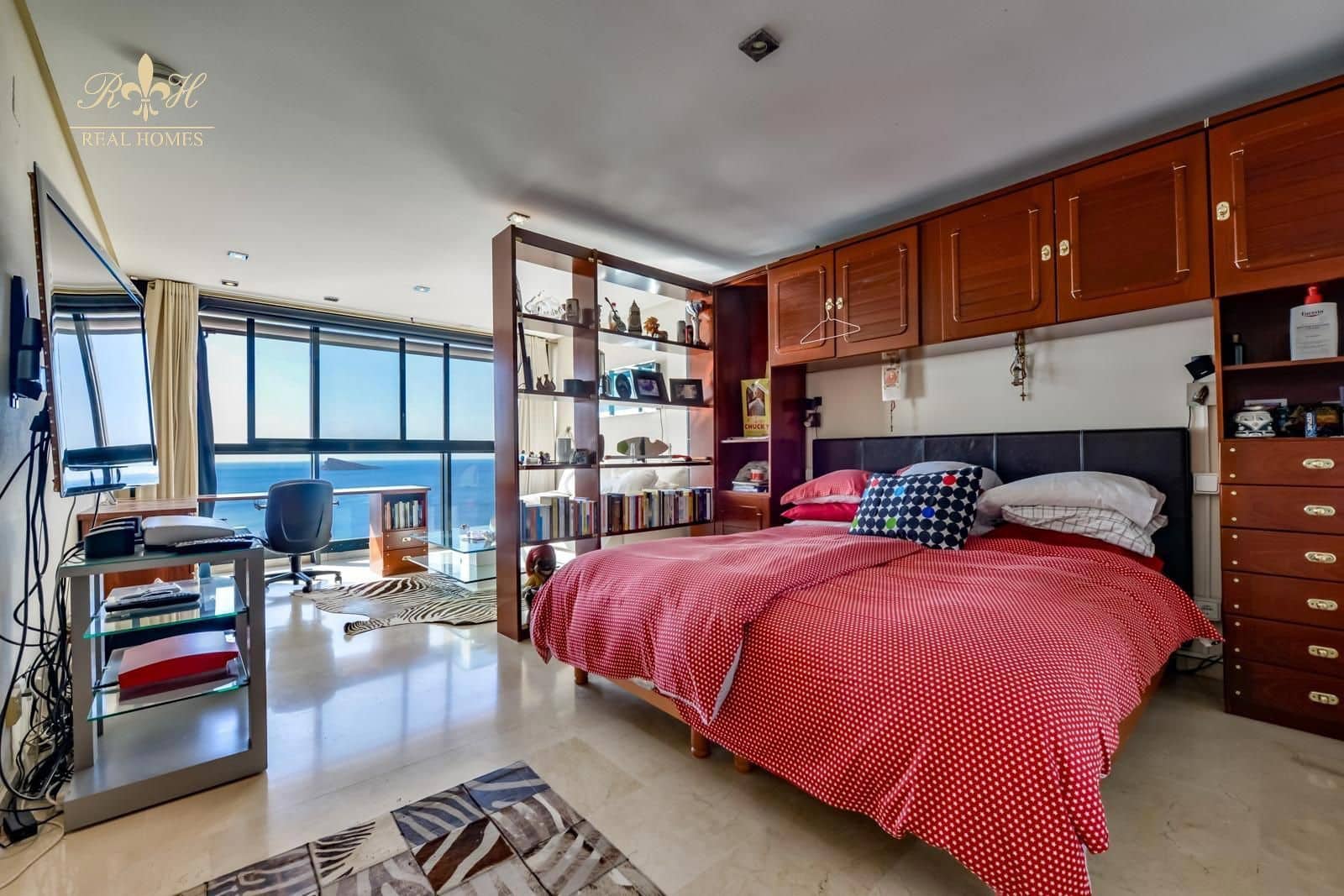 8 sovrum Takvåning till salu i Benidorm med pool garage - 2 500 000 € (Ref: 8664588)