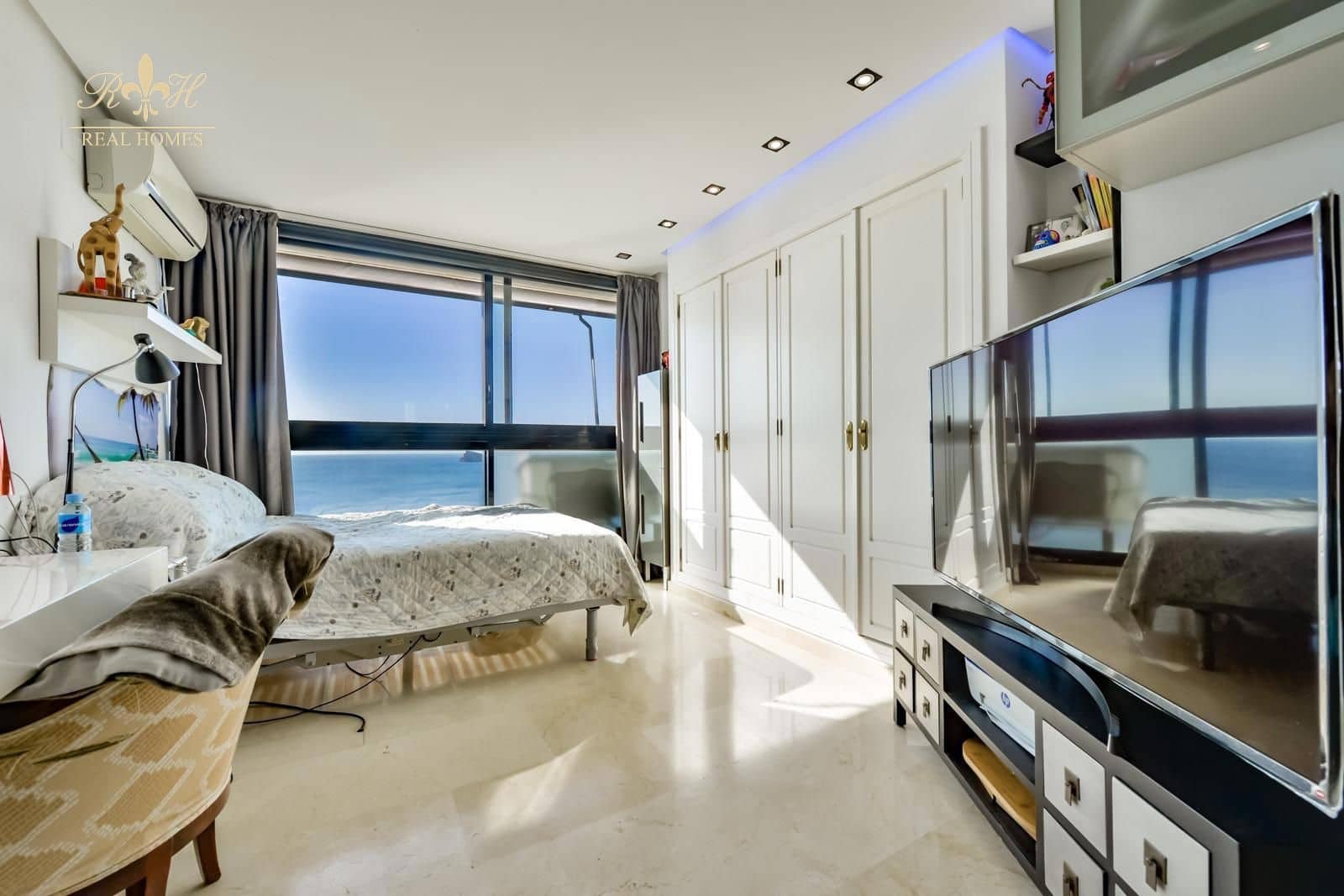 8 sovrum Takvåning till salu i Benidorm med pool garage - 2 500 000 € (Ref: 8664588)