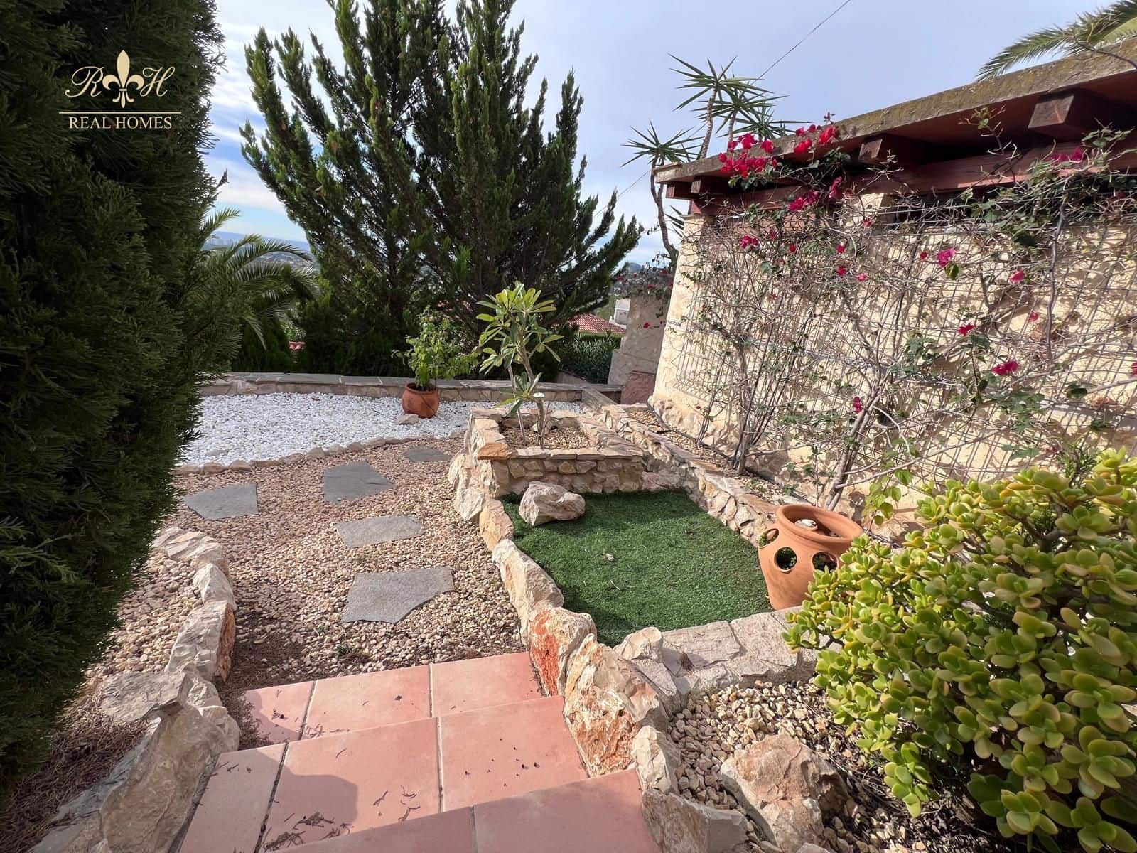 3 soverom Villa til salgs i Alfaz del Pi / L'Alfas del Pi med svømmebasseng - € 950 000 (Ref: 8665824)