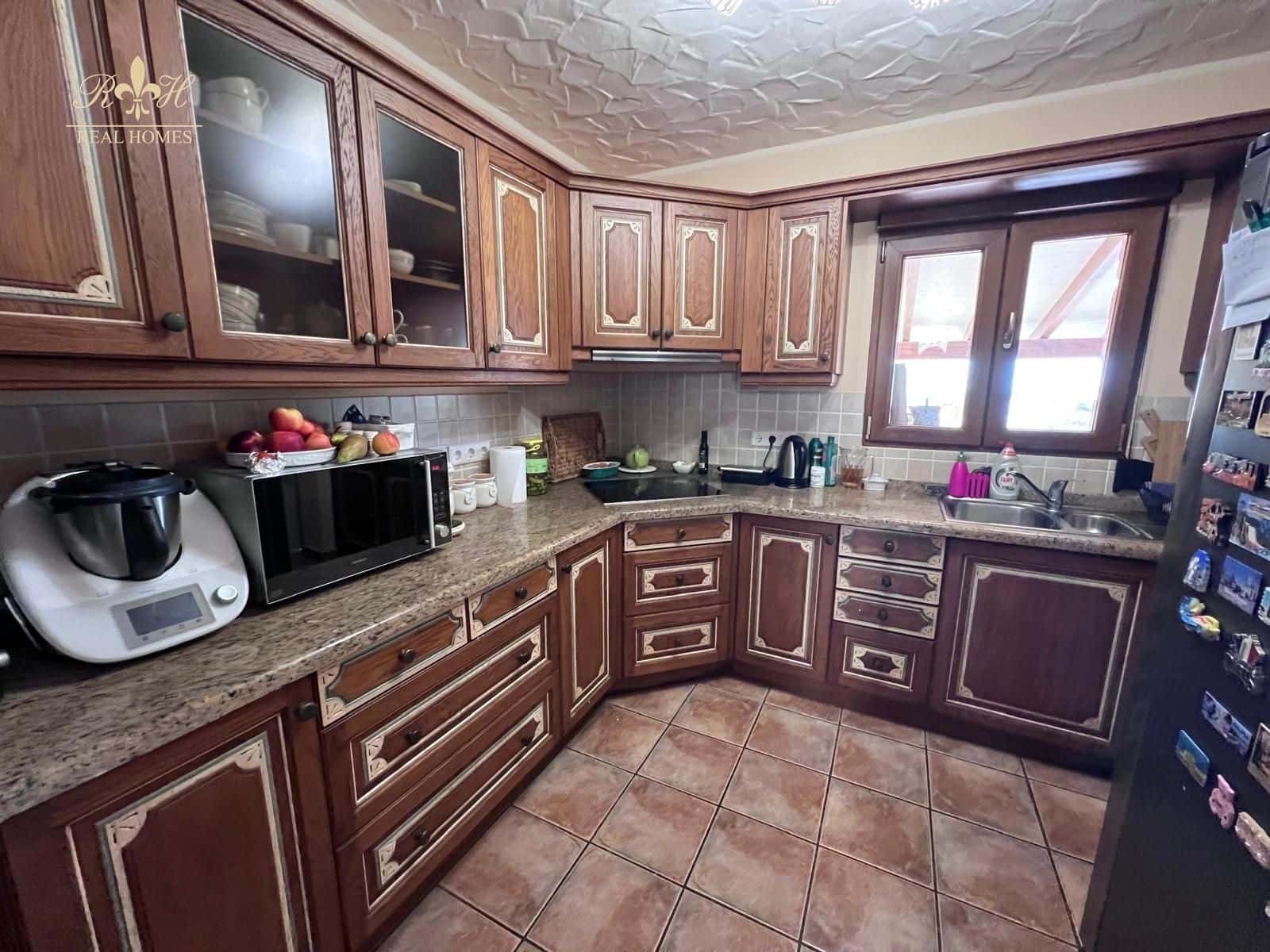 3 soverom Villa til salgs i Alfaz del Pi / L'Alfas del Pi med svømmebasseng - € 950 000 (Ref: 8665824)