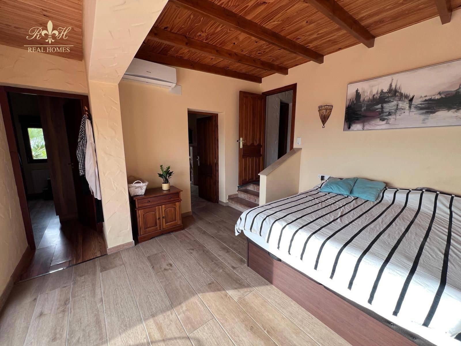 3 soverom Villa til salgs i Alfaz del Pi / L'Alfas del Pi med svømmebasseng - € 950 000 (Ref: 8665824)