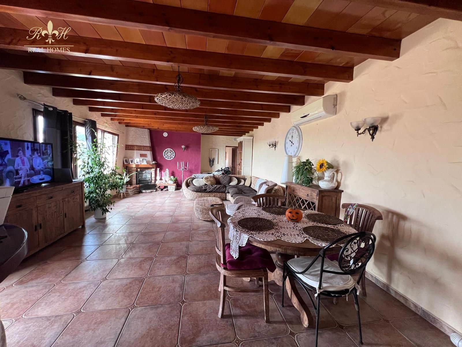 3 soverom Villa til salgs i Alfaz del Pi / L'Alfas del Pi med svømmebasseng - € 950 000 (Ref: 8665824)