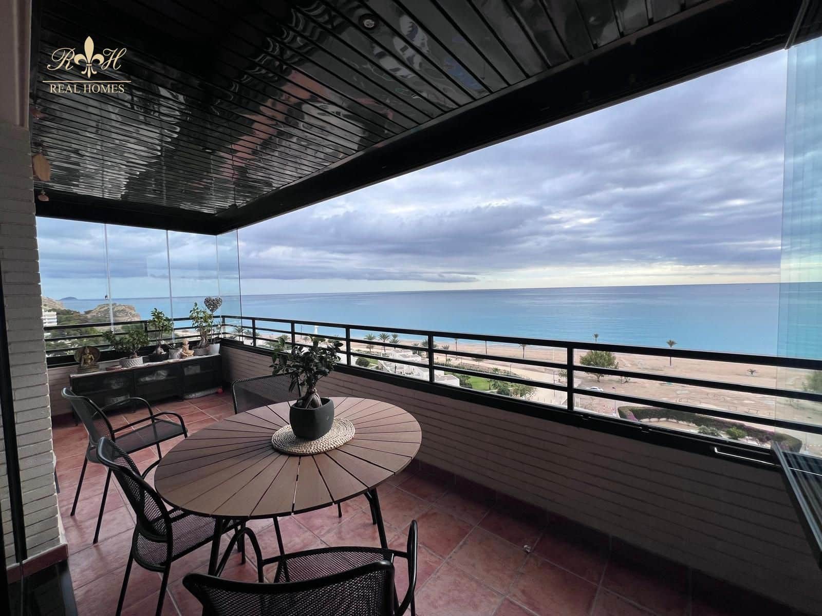 3 soveværelse Lejlighed til salg i La Villajoyosa / Vila Joiosa med swimmingpool garage - € 743.000 (Ref: 8671398)