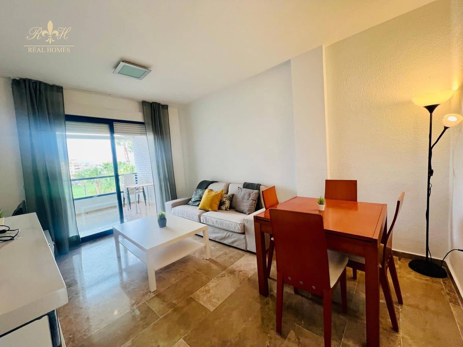 Piso de 2 habitaciones en Albir en alquiler con piscina - 1.200 € (Ref: 8688441)