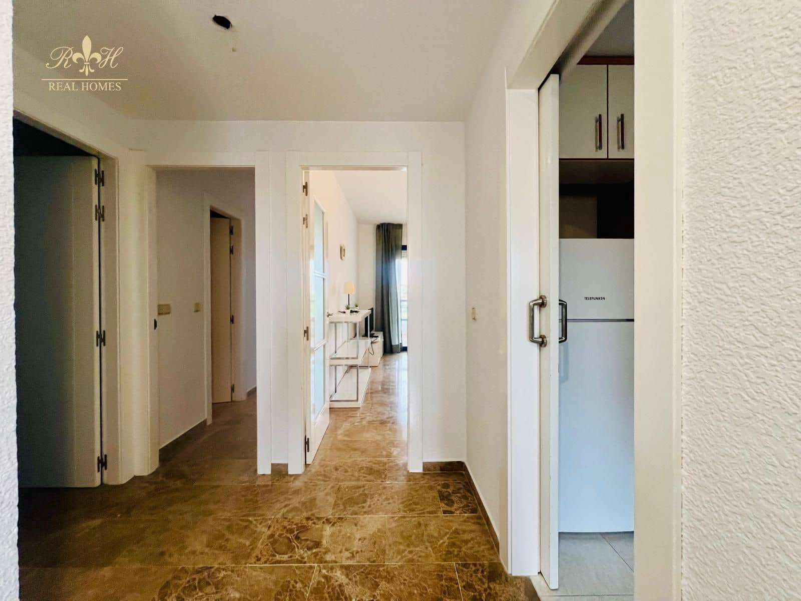 Piso de 2 habitaciones en Albir en alquiler con piscina - 1.200 € (Ref: 8688441)