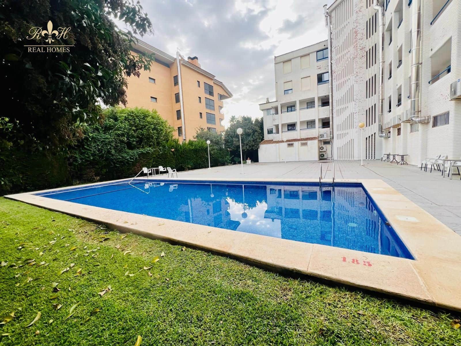 Piso de 2 habitaciones en Albir en alquiler con piscina - 1.200 € (Ref: 8688441)