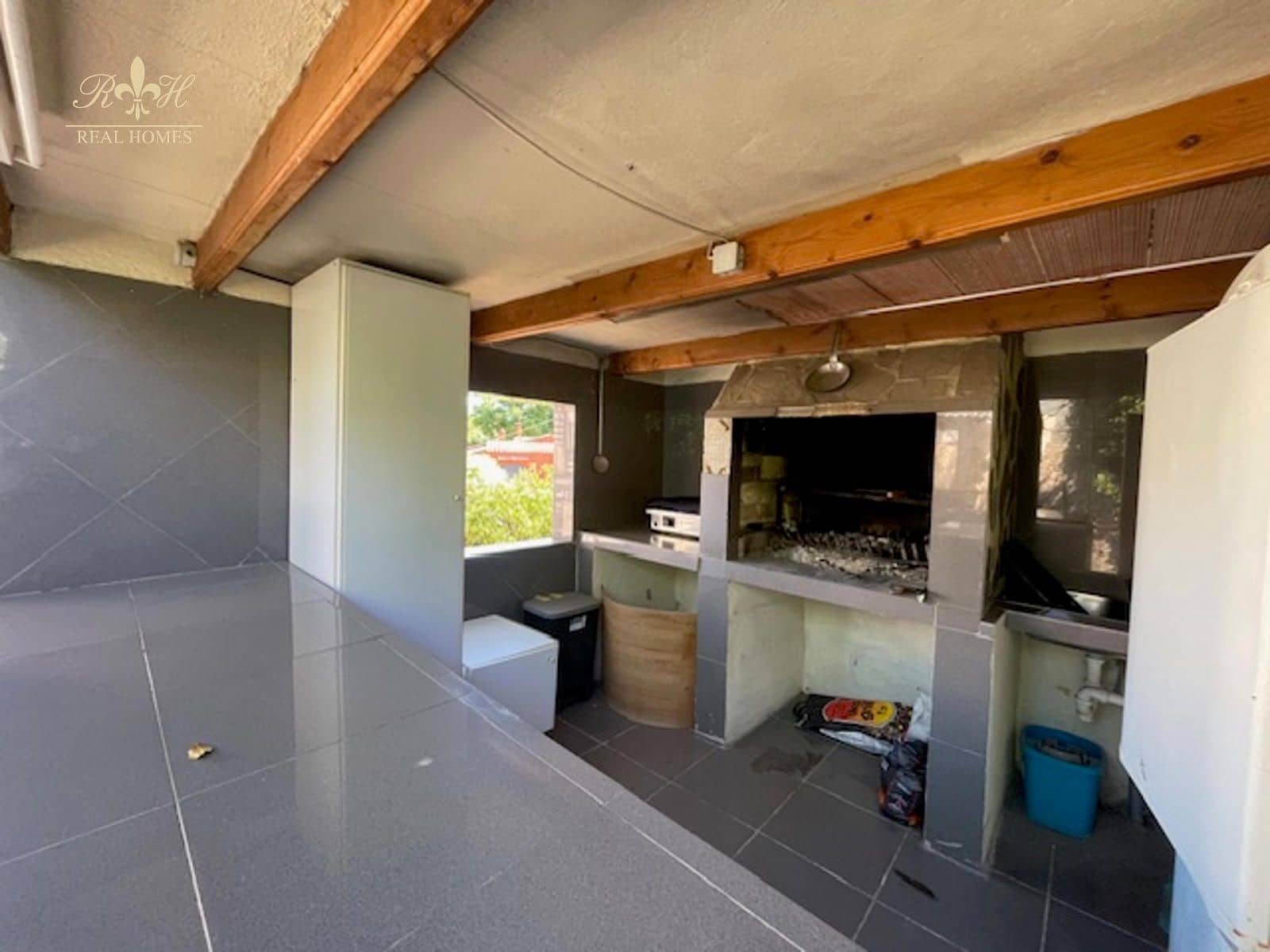 3 makuuhuone Huvila myytävänä paikassa Alfaz del Pi / L'Alfas del Pi mukana uima-altaan - 399 000 € (Ref: 8713810)