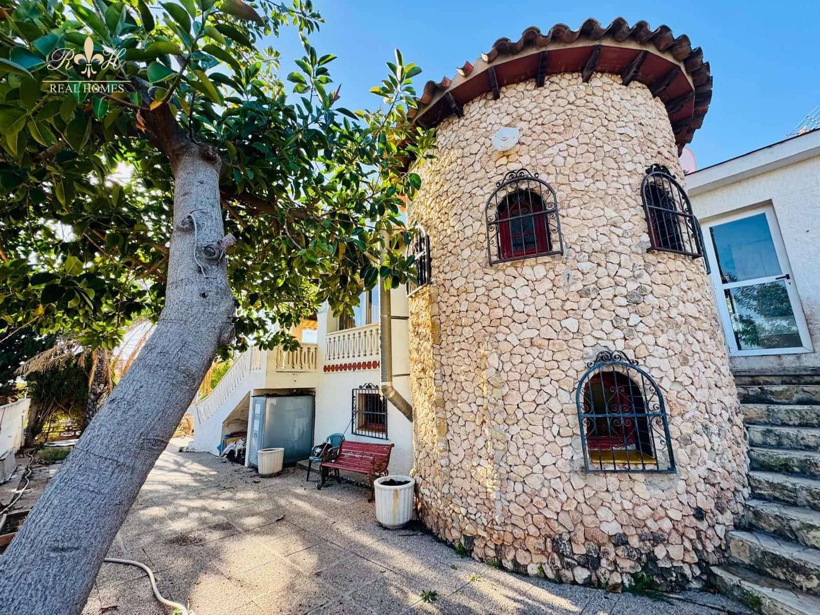 3 sovrum Villa till salu i Alfaz del Pi / L'Alfas del Pi med pool garage - 450 000 € (Ref: 8778943)