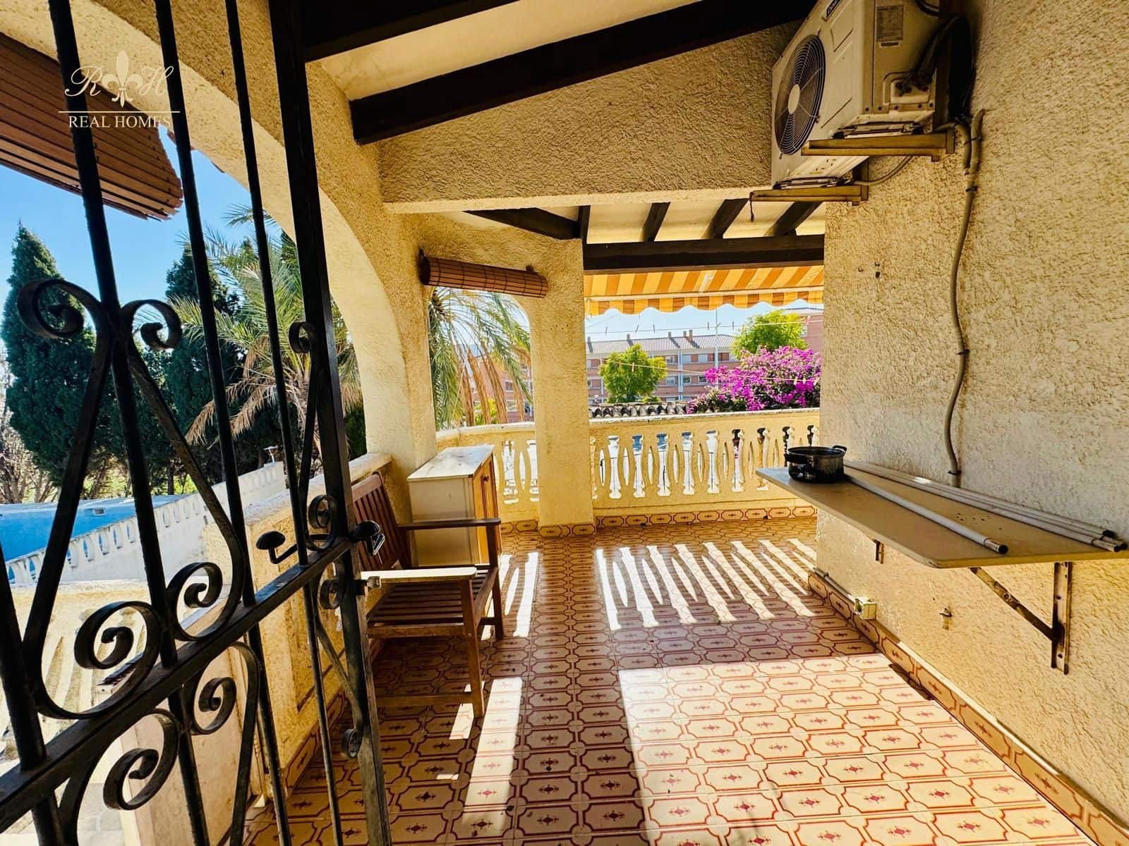 3 sovrum Villa till salu i Alfaz del Pi / L'Alfas del Pi med pool garage - 450 000 € (Ref: 8778943)