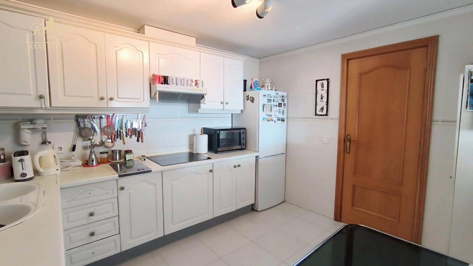 3 bedroom Flat for sale in Altea with garage - € 520,000 (Ref: 8806712)