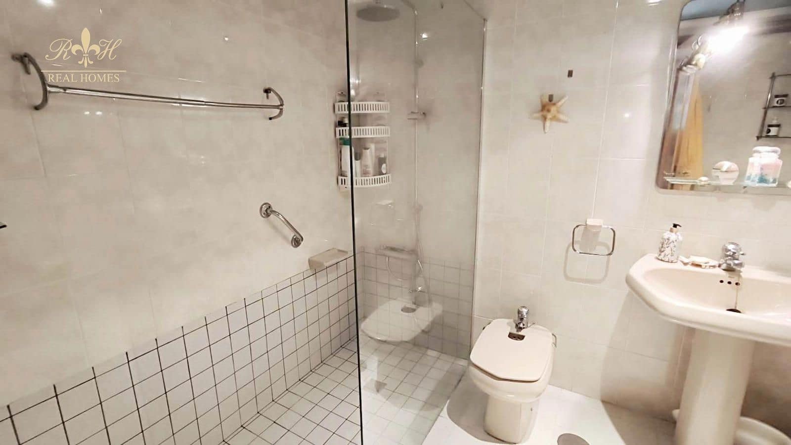 3 bedroom Flat for sale in Altea with garage - € 520,000 (Ref: 8806712)