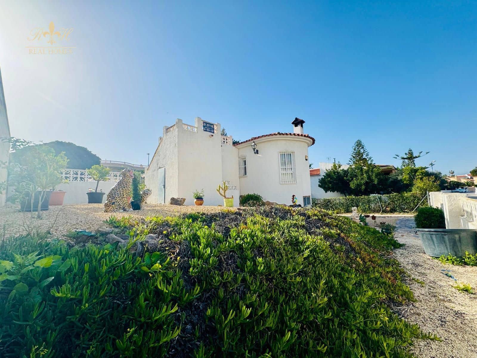 3 quarto Moradia para venda em La Nucia com piscina - 395 000 € (Ref: 8895418)