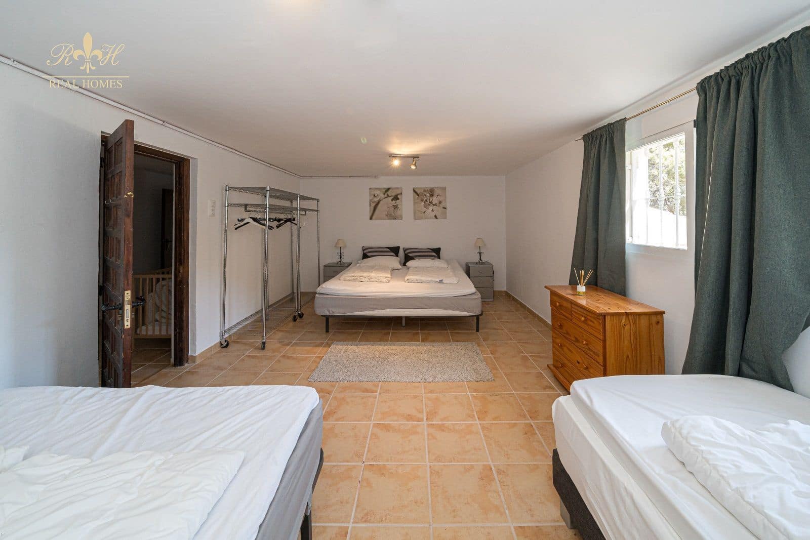 4 soveværelse Villa til salg i Albir med swimmingpool garage - € 795.000 (Ref: 8904012)