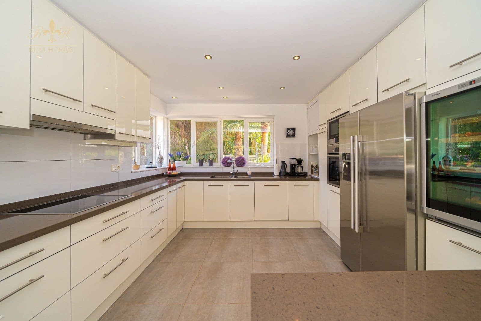 4 soveværelse Villa til salg i Albir med swimmingpool garage - € 795.000 (Ref: 8904012)