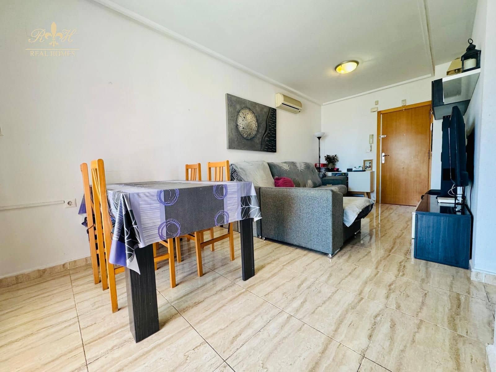 2 soveværelse Lejlighed til salg i Benidorm med swimmingpool garage - € 226.000 (Ref: 8915707)