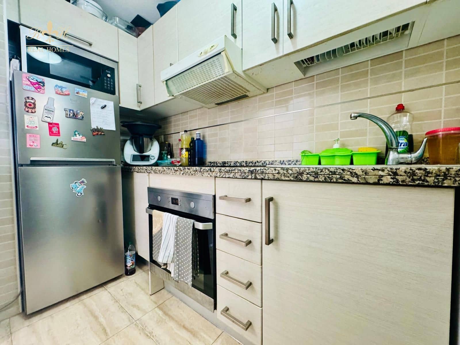 2 soveværelse Lejlighed til salg i Benidorm med swimmingpool garage - € 226.000 (Ref: 8915707)