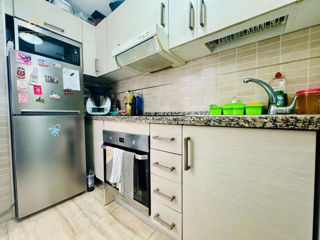 2 soverom Leilighet til salgs i Via Parque, Benidorm med svømmebasseng garasje - € 226 000 (Ref: 8915707)