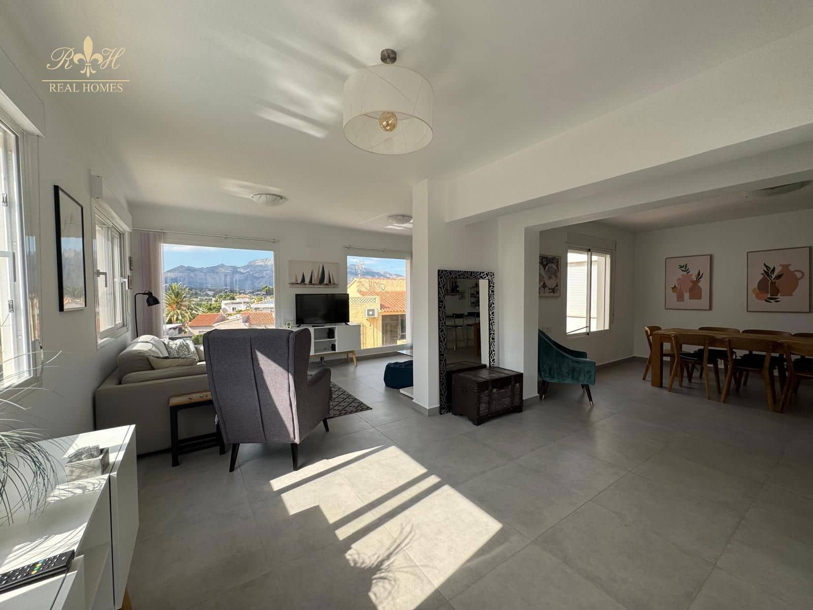 5 soveværelse Byhus til salg i Albir med swimmingpool garage - € 679.000 (Ref: 8927954)