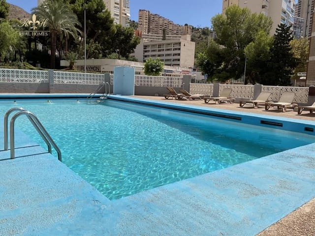 1 slaapkamer Flat te huur in Rincón de Loix, Benidorm met zwembad garage - € 950 (Ref: 8930756)
