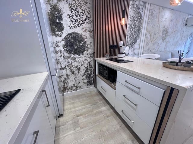 1 slaapkamer Flat te huur in Rincón de Loix, Benidorm met zwembad garage - € 950 (Ref: 8930756)